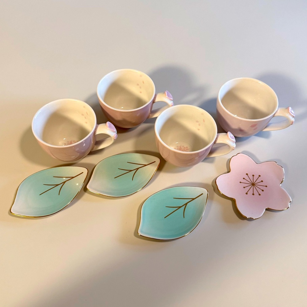 Starbucks Korea Flower and Leaf Tea Set